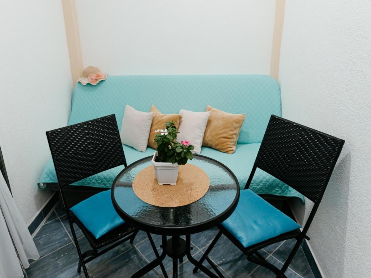Apartmani Dragobratovic Komarna Quarto foto